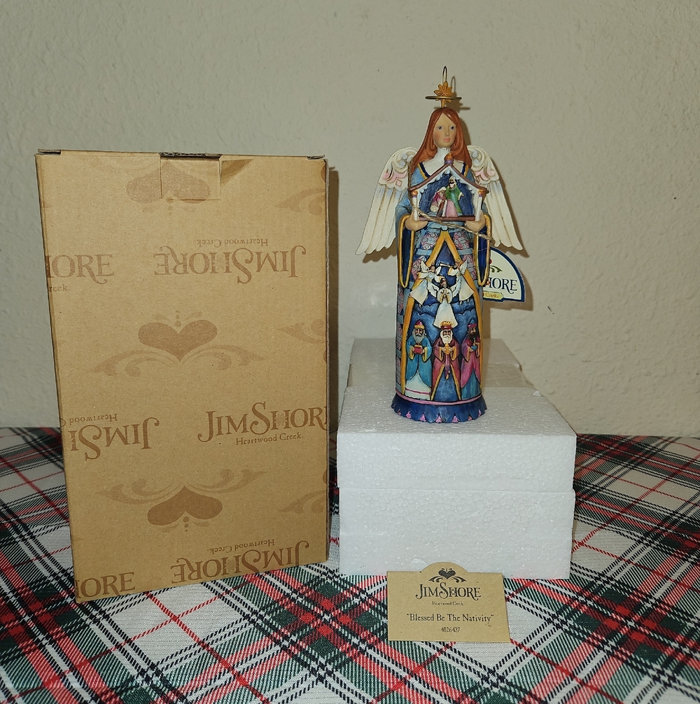 Jim Shore "Blessed Be The Nativity" Holiday Angel Figurine Table Accent Decor
